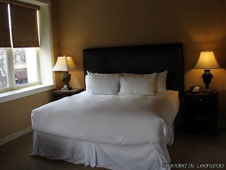 The Clarke Hotel Waukesha Dış mekan fotoğraf